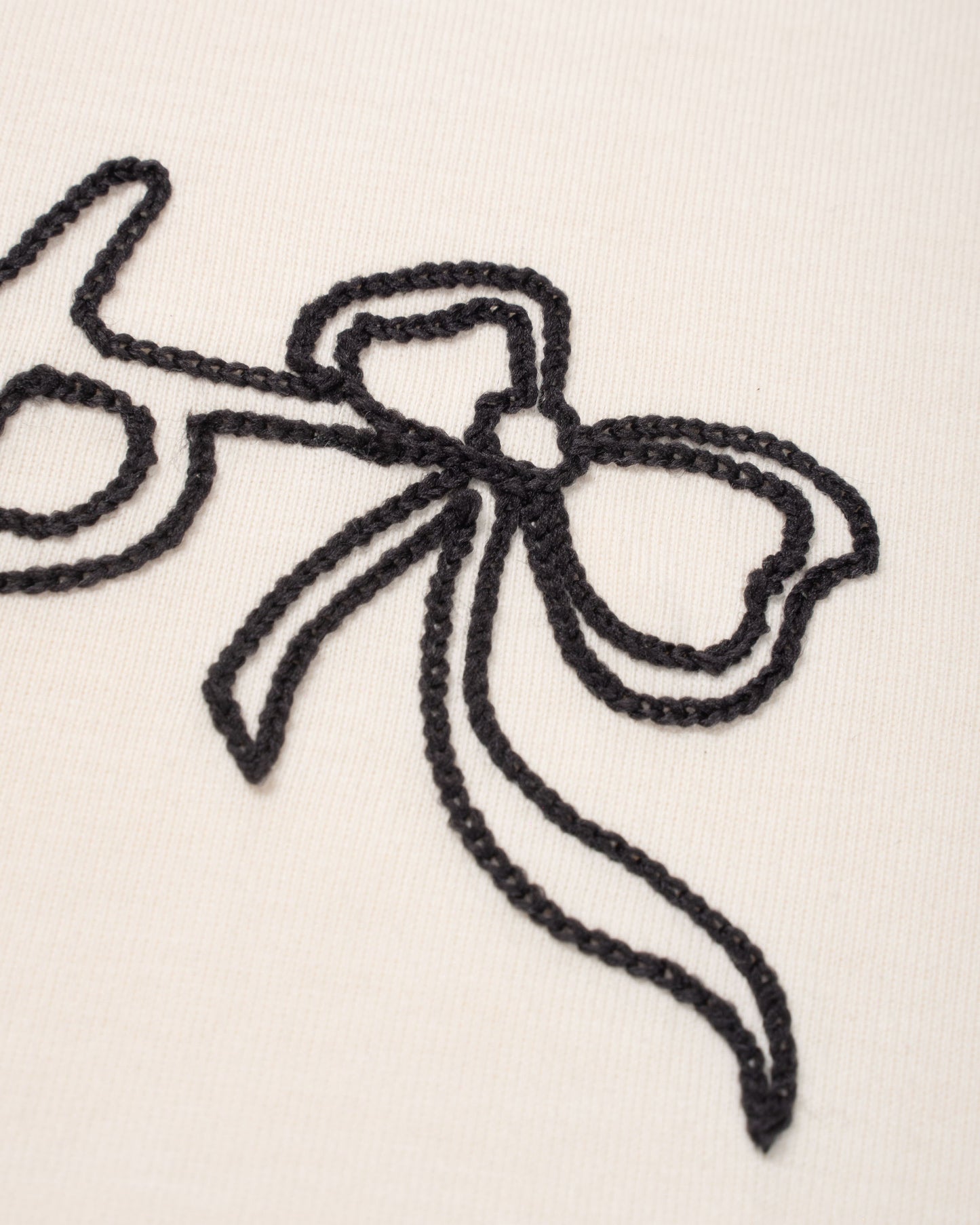 Ribbon Regular Tee
